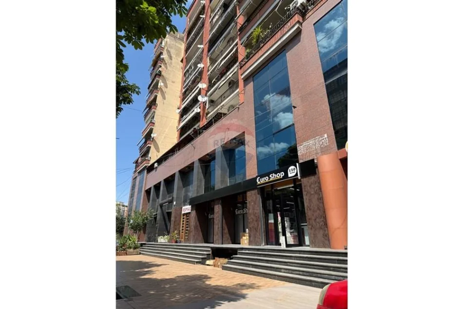 Tirane, shitet zyre , 27 m² 138.000 € (ambasada amerikane)