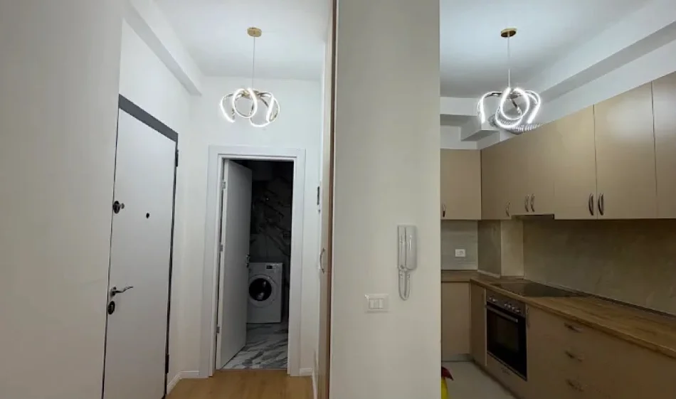 Tirane, jepet me qera apartament 1+1 Kati 3, 550 € 