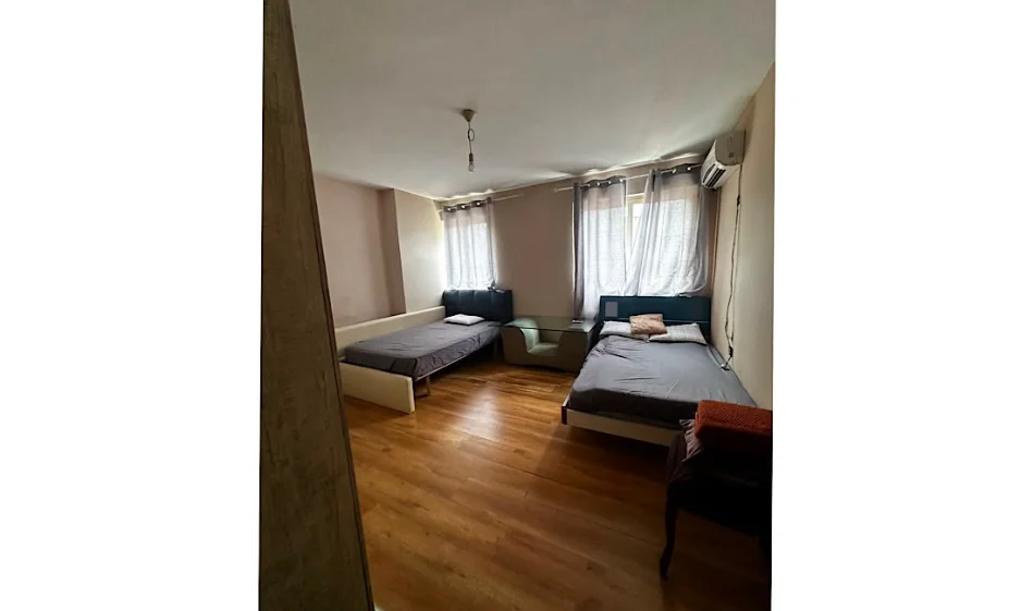 Tirane, jepet me qera apartament 2+1 Kati 3, 78 m² 500 € 