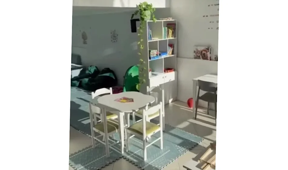 Tirane, jepet me qera ambjent biznesi Kati 0, 100 m² 600 € 