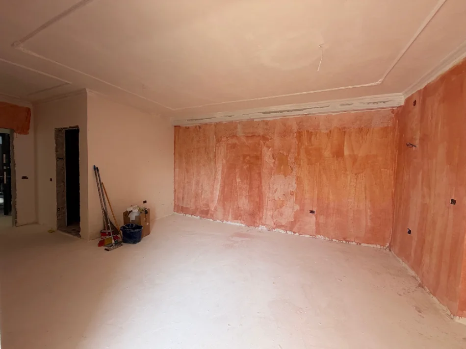 Tirane, shitet apartament 1+1+Ballkon Kati 5, 74 m² 135.000 € (Vasil Shanto)