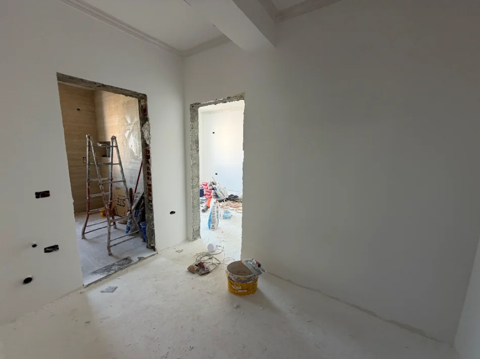 Tirane, shitet apartament 1+1+Ballkon Kati 5, 64 m² 125.000 € (Vasil Shanto)