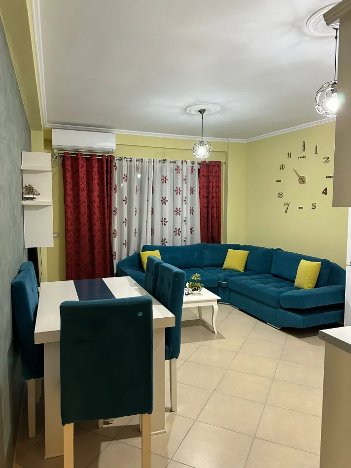 Tirane, jepet me qera apartament 1+1+Ballkon Kati 5, 68 m² 400 € (Astir)