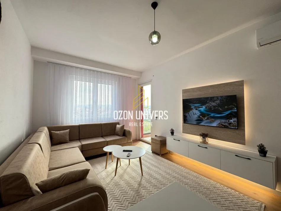 Tirane, jepet me qera apartament 1+1+Ballkon Kati 5, 69 m² 400 € (Paskuqan)