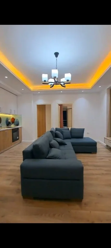 Vlore, shitet apartament 3+1+Ballkon Kati 3, 113 m² 179.000 € (Rruga Zenel Murra, Vlore)
