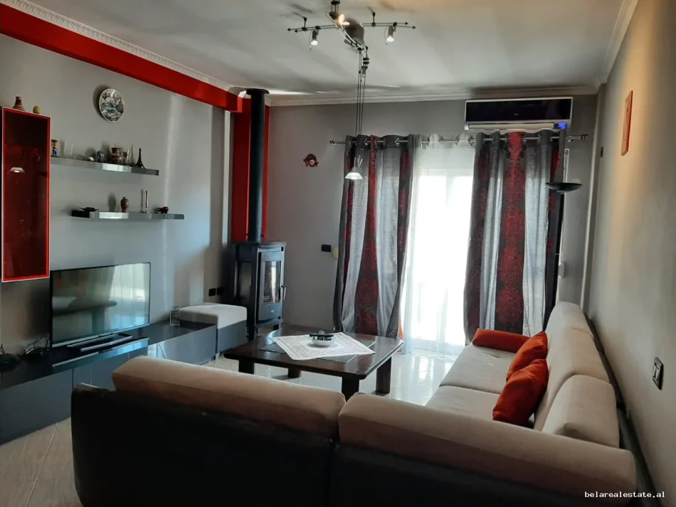 Tirane, jepet me qera apartament 2+1+Ballkon Kati 8, 100 m² 590 € (Astir)