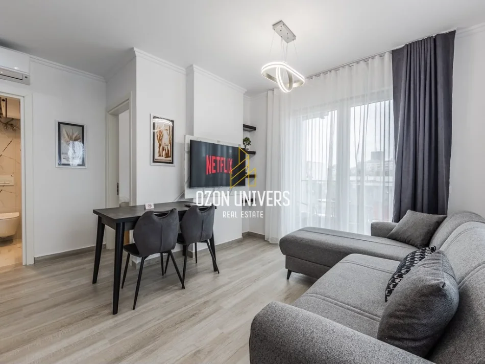 Tirane, jepet me qera apartament 2+1+Ballkon Kati 7, 80 m² 850 € (Rruga Jordan Misja)