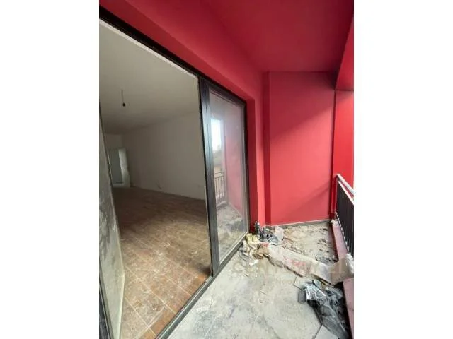 Tirane, jepet me qera apartament 2+1+BLK 105 m² 500 Euro (Kompleksi Arlis, Rruga e Dibrës)