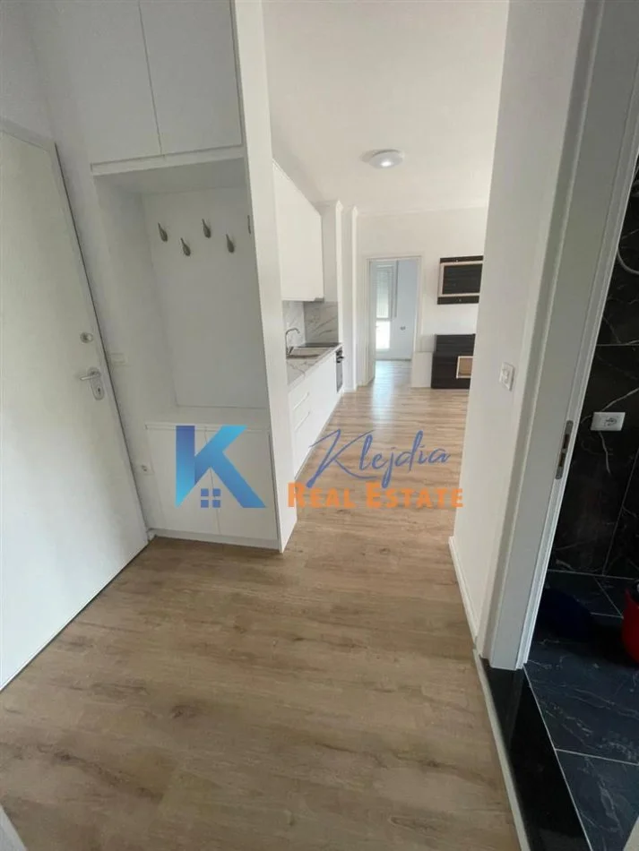 Tirane, shitet apartament 2+1 Kati 7, 105 m² 150.000 € (Ali Dem, afer kompleksit Mangalem)