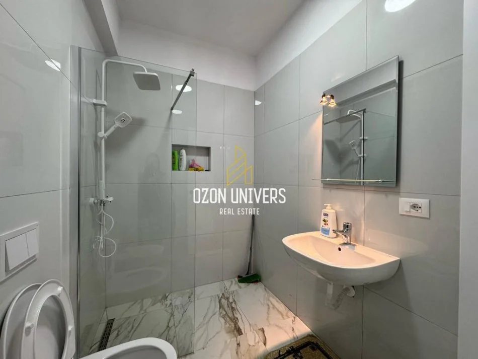 Apartament 2+1+2 për qira tek Ish Fusha e Aviacionit!