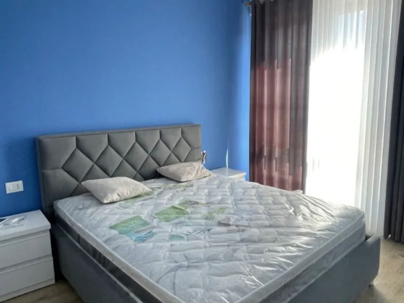 Tirane, jepet me qera apartament 2+1 , 120 m² 1.100 € 