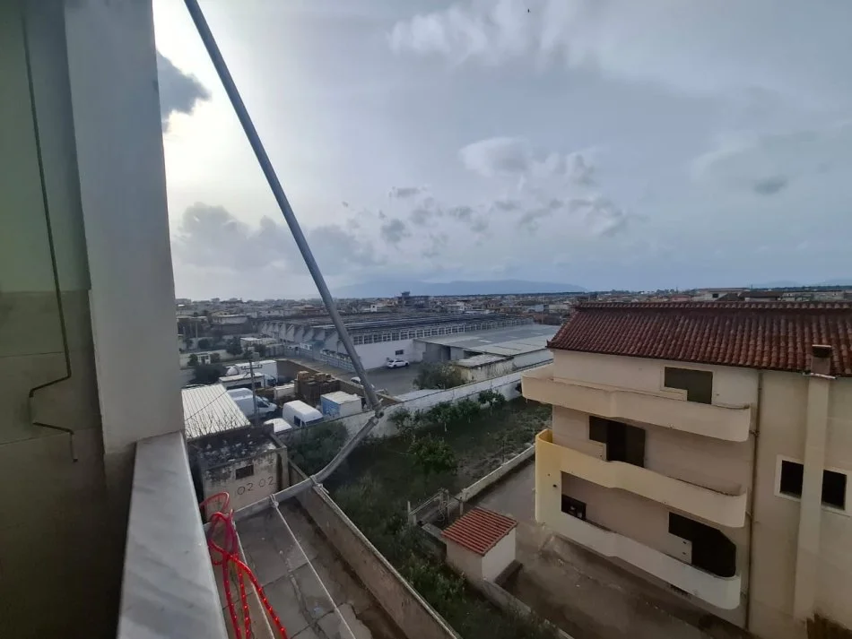 Vlore, shitet apartament 2+1 Kati 3, 87 m² 95.000 € (Rruga Dervish Hekali, Vlorë)