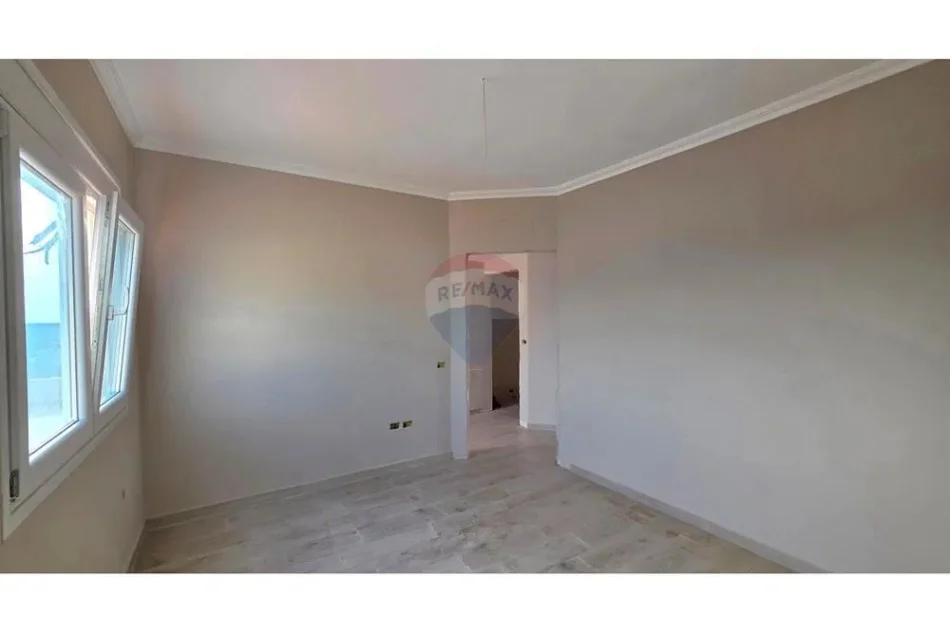 Vlore, shitet apartament+verande | Penthouse 2+1 Kati 10, 210 m² 160.000 € 