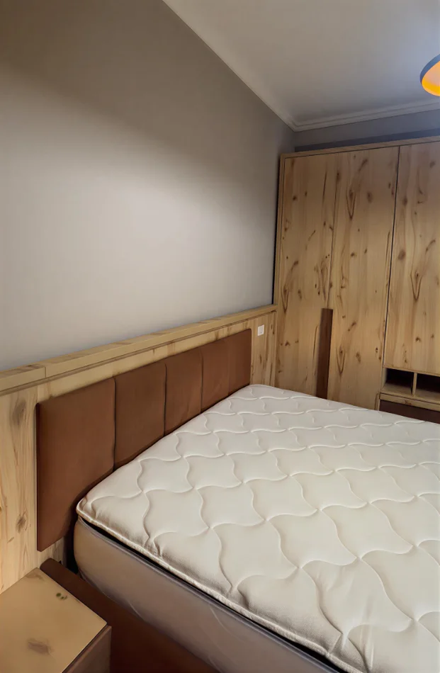 Tirane, jepet me qera apartament 2+1+Ballkon Kati 3, 100 m² 850 € (Kopshti Botanik)