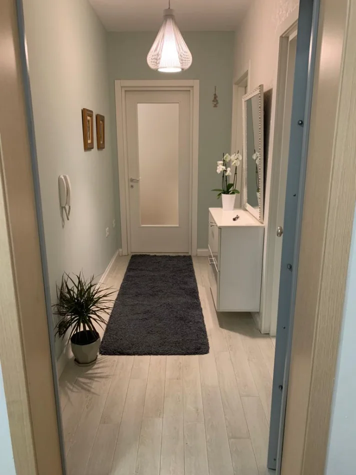 Tirane, jepet me qera apartament 3+1+Aneks+Ballkon Kati 4, 123 m² 850 € (Rruga Jordan Misja)