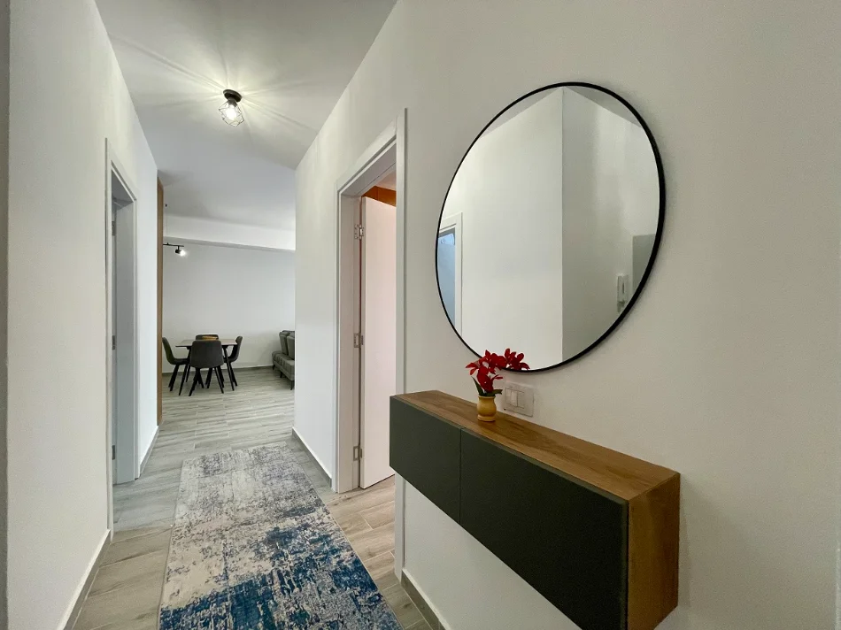 Tirane, jepet me qera apartament 2+1 Kati 3, 118 m² 700 € (Rezidenca Kodra e Diellit)