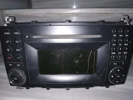 Shes kasetofona per Benz C Class, Golf 5-6, cmimi 40 € - 80 €