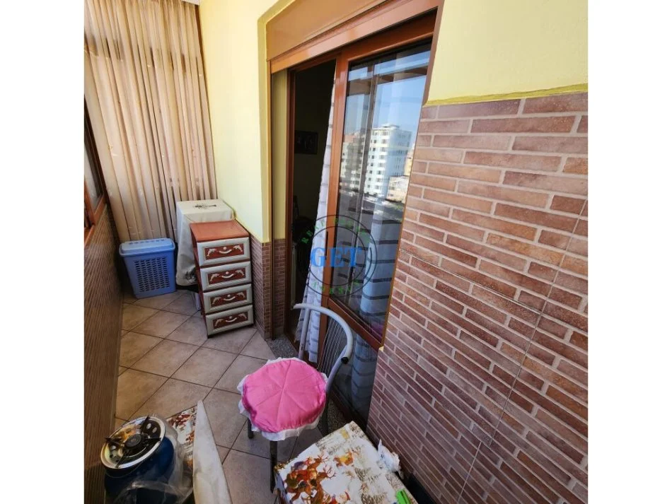 Durres, shitet apartament 2+1+Ballkon Kati 7, 120 m² 120.000 € (Ish rajoni, Durres)