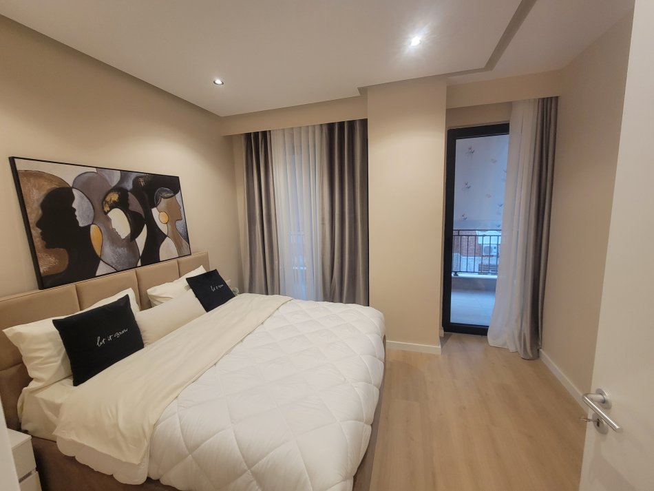 Tirane, shitet apartament 2+1+Ballkon Kati 2, 107 m² 265.000 € (Tefta Tashko)
