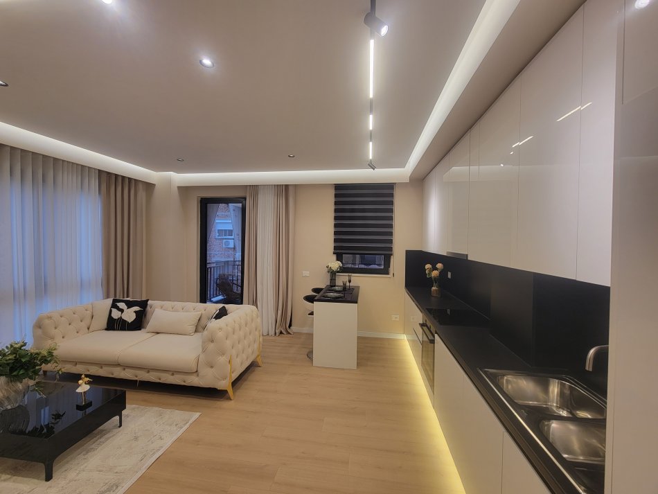 Tirane, shitet apartament 2+1+Ballkon Kati 2, 107 m² 265.000 € (Tefta Tashko)