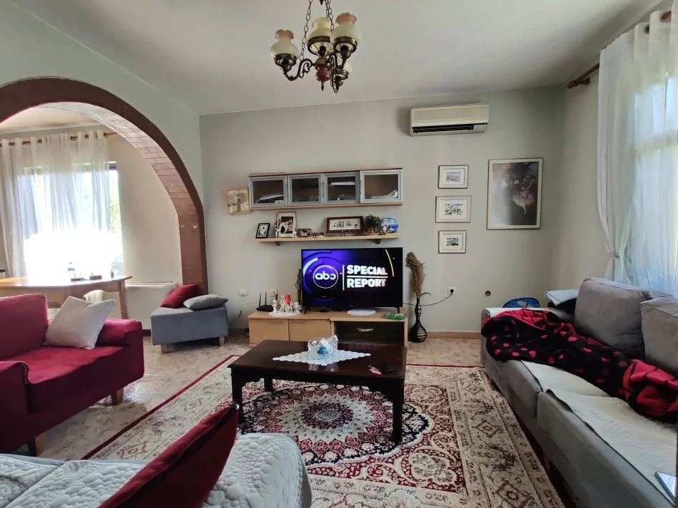 Tirane, shes Vile 3 Katshe, , 1,300 m² 600,000 € (Sauk)