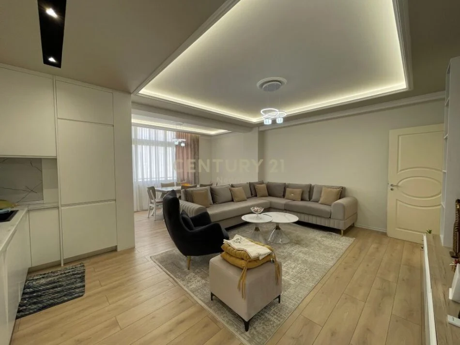 Tirane, shitet apartament 2+1 Kati 2, 118 m² 220.000 € (Liqeni I Thate)