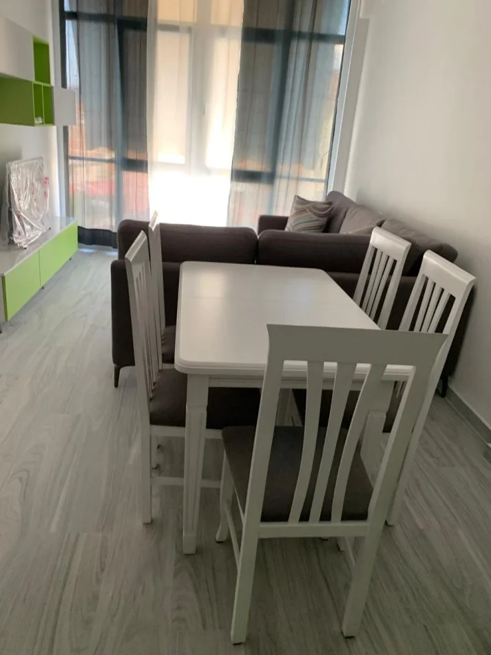 Tirane, jepet me qera apartament 1+1 Kati 3, 60 m² 600 € (Kompleksi Kika 1)