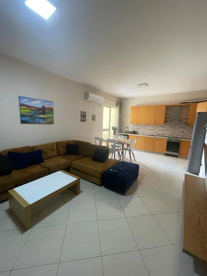 Tirane, jepet me qera apartament 2+1+Aneks+Ballkon Kati 5, 100 m² 701 € (Delijorgji)