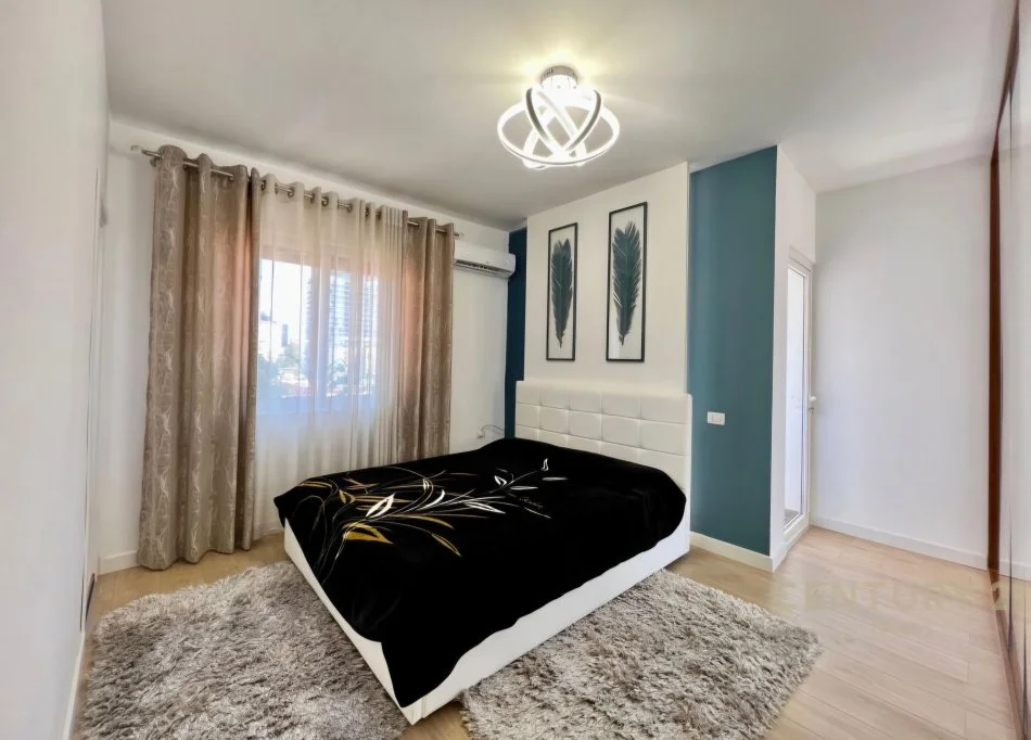 Tirane, shitet apartament 2+1 , 100 m² 275.000 € ( Rruga Sami Frashëri, përballë OPAs)