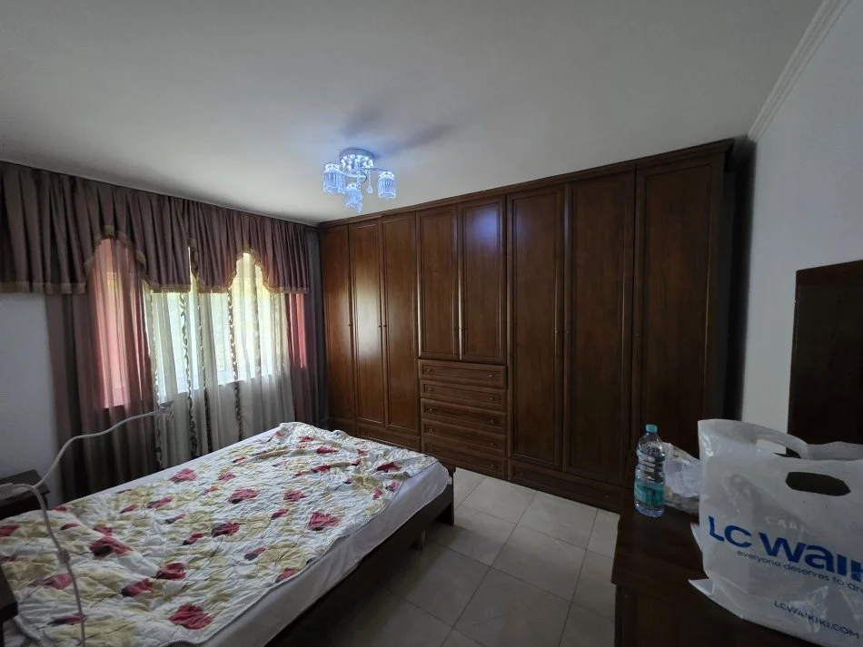 Tirane, shitet apartament 1+1+Ballkon Kati 3, 53 m² 90.000 € (Myslym Keta)