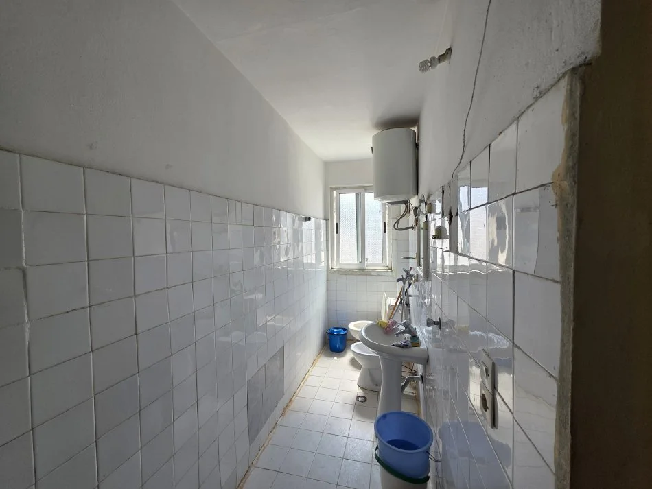 Tirane, shitet apartament 1+1+Ballkon Kati 5, 60 m² 103.000 € (Rruga Haxhi Hysen Dalliu)