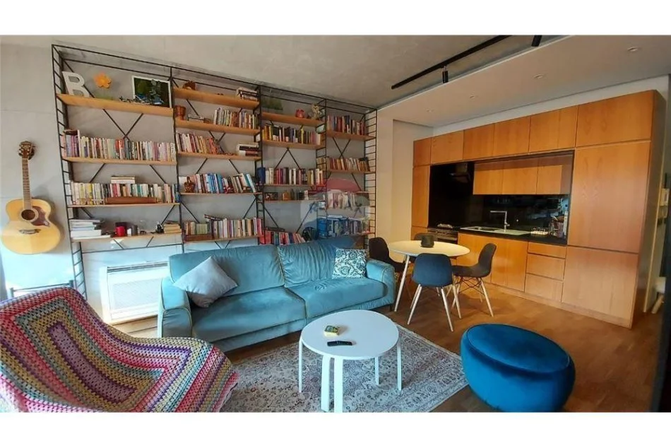 Tirane, jepet me qera apartament 1+1+Ballkon Kati 4, 66 m² 600 € (Rruga: Hamdi Garunja)