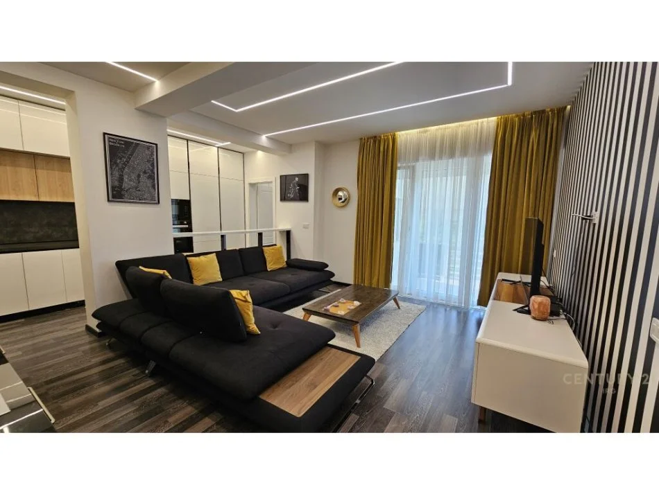 Tirane, shitet apartament 2+1 Kati 2, 82 m² 185.000 € ( Vendndodhja: Kodra e Diellit, Tiranë)