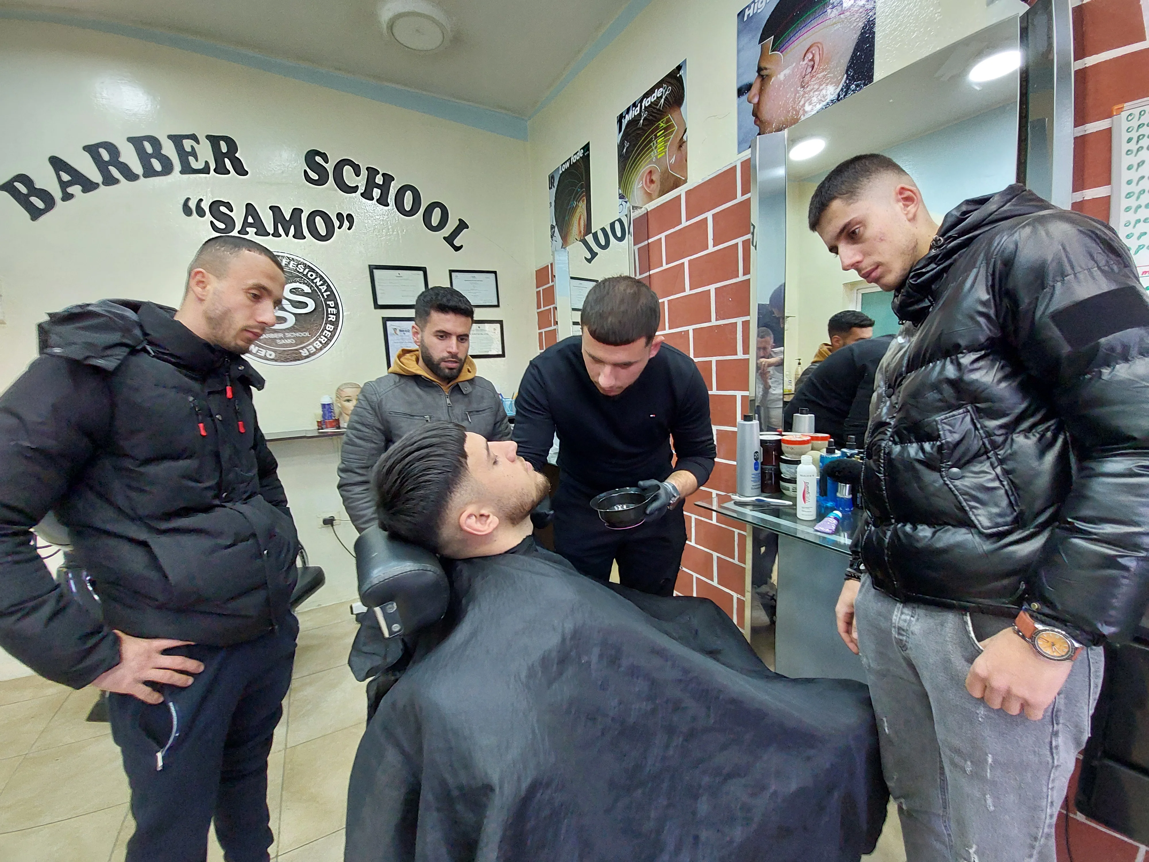 KURSE PER BERBER:        VAZHDOJNE RREGJISTRIMET PER KURSE BERBERI