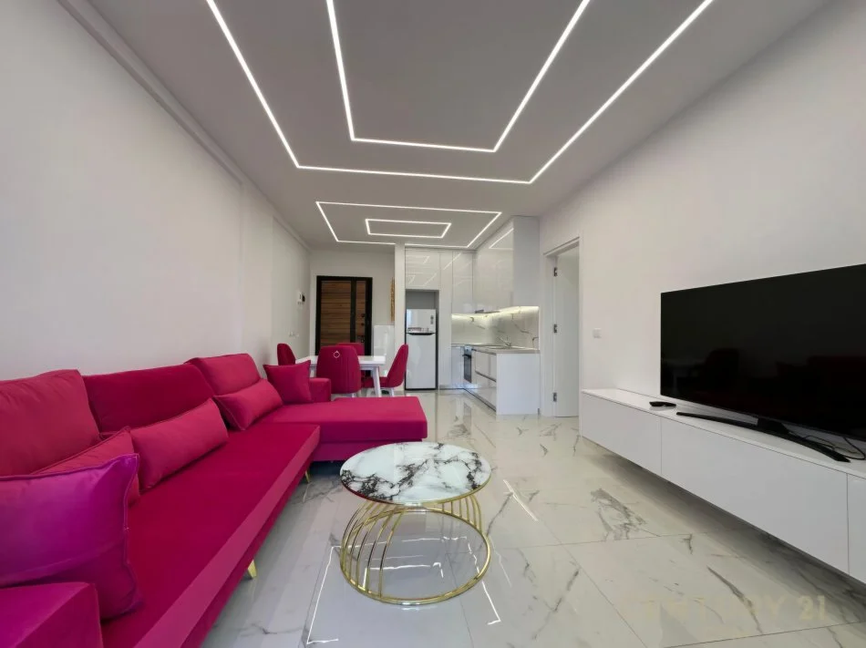 Tirane, jepet me qera apartament 1+1 Kati 6, 75 m² 650 € (Kodra e Diellit)