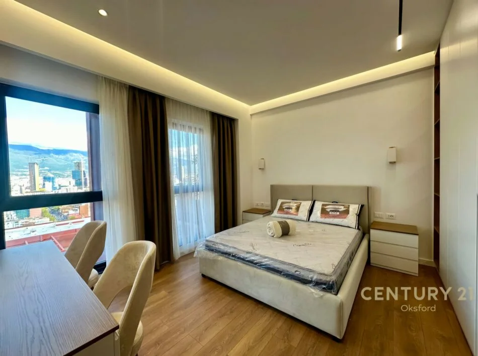 Tirane, jepet me qera apartament 2+1 Kati 21, 120 m² 1.500 € (Rruga e Kavajës)
