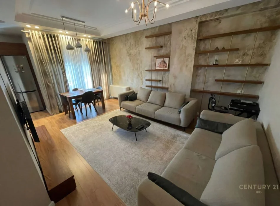 Tirane, shitet apartament 3+1 Kati 3, 154.000 m² 540.000 € (Rruga e Elbasanit)