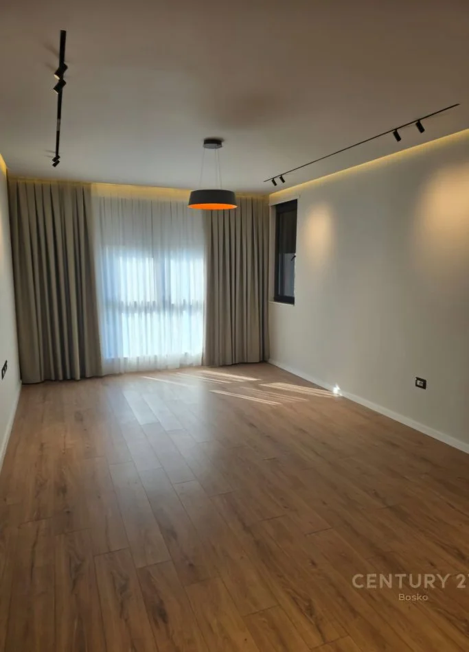 Tirane, shitet apartament 2+1 Kati 3, 117 m² 309.650 € (Kopshti Zoologjik)