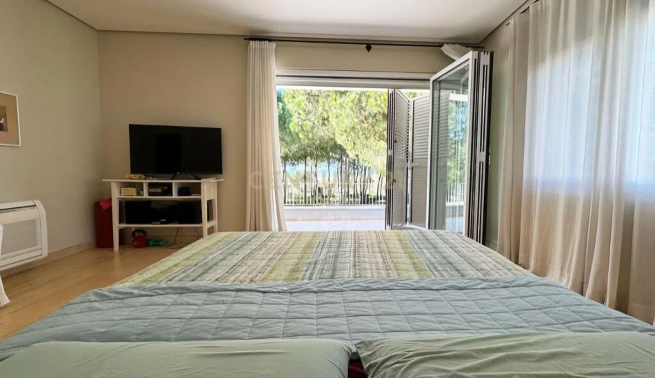 Durres, shitet Vile 4+1 Kati 2, 366 m² 1.200.000 € (Gjiri I Lalzit)