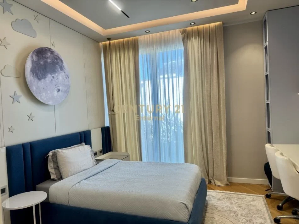 Tirane, shitet Vile 3+1+Ballkon Kati 2, 271 m² 1.000.000 € (Lunder Tirana, Albania)