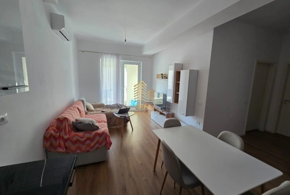 Tirane, shitet apartament 2+1+Ballkon Kati 4, 100 m² 140.000 € (Rruga Pasho Hysa, Ali Demi)