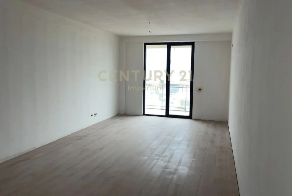 Tirane, shitet apartament 3+1 Kati 10, 152 m² 430.000 € (Rruga Mine Peza)