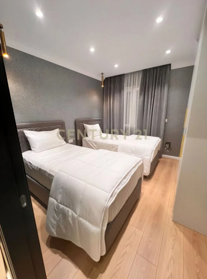 Tirane, jepet me qera apartament 2+1 Kati 6, 110 m² 1.300 € (Kodra e Diellit)