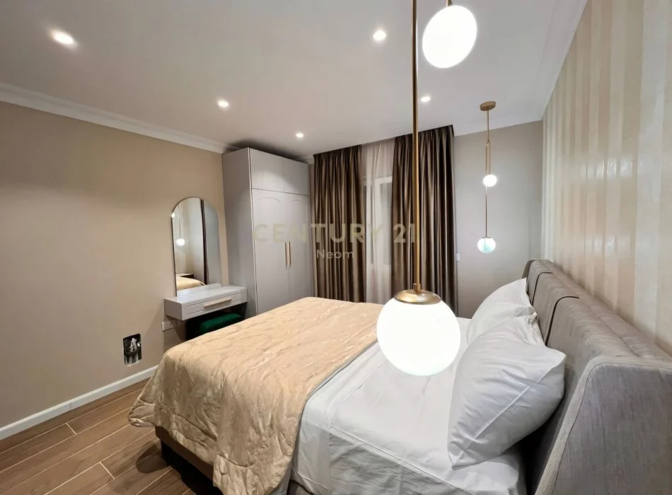 Tirane, jepet me qera apartament 2+1 Kati 6, 110 m² 1.300 € (Kodra e Diellit)