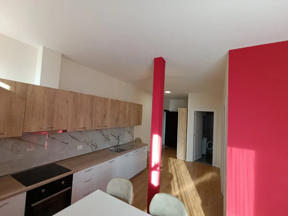 Tirane, jepet me qera apartament 1+1 Kati 9, 55 m² 450 € (Ura kristal center mundesi dhe per Airbnb)