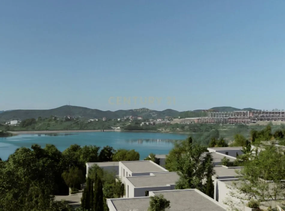 Tirane, shitet apartament 3+1 Kati 1, 178 m² 329.300 € (Farke)