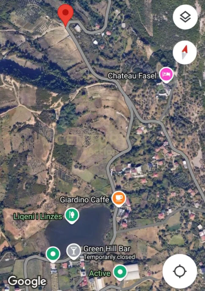 Tirane, shitet toke , 1.400 m² 90.000 € (Linze)