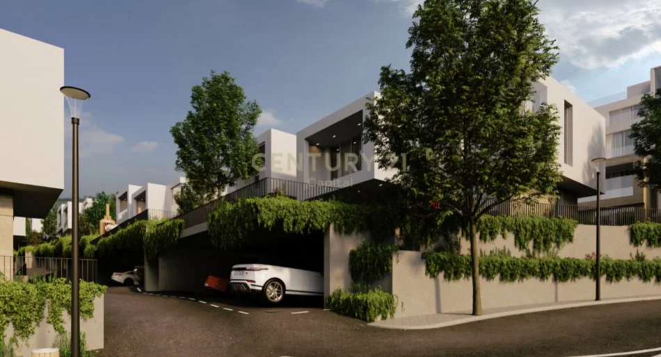 Tirane, shitet apartament 3+1 Kati 3, 249 m² 538.000 € (Liqeni i Farkës)