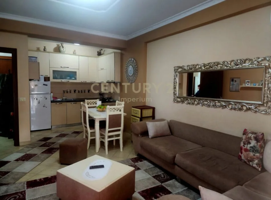 Tirane, shitet 1+1 Kati 6, 70 m² 100.000 € (Astir)