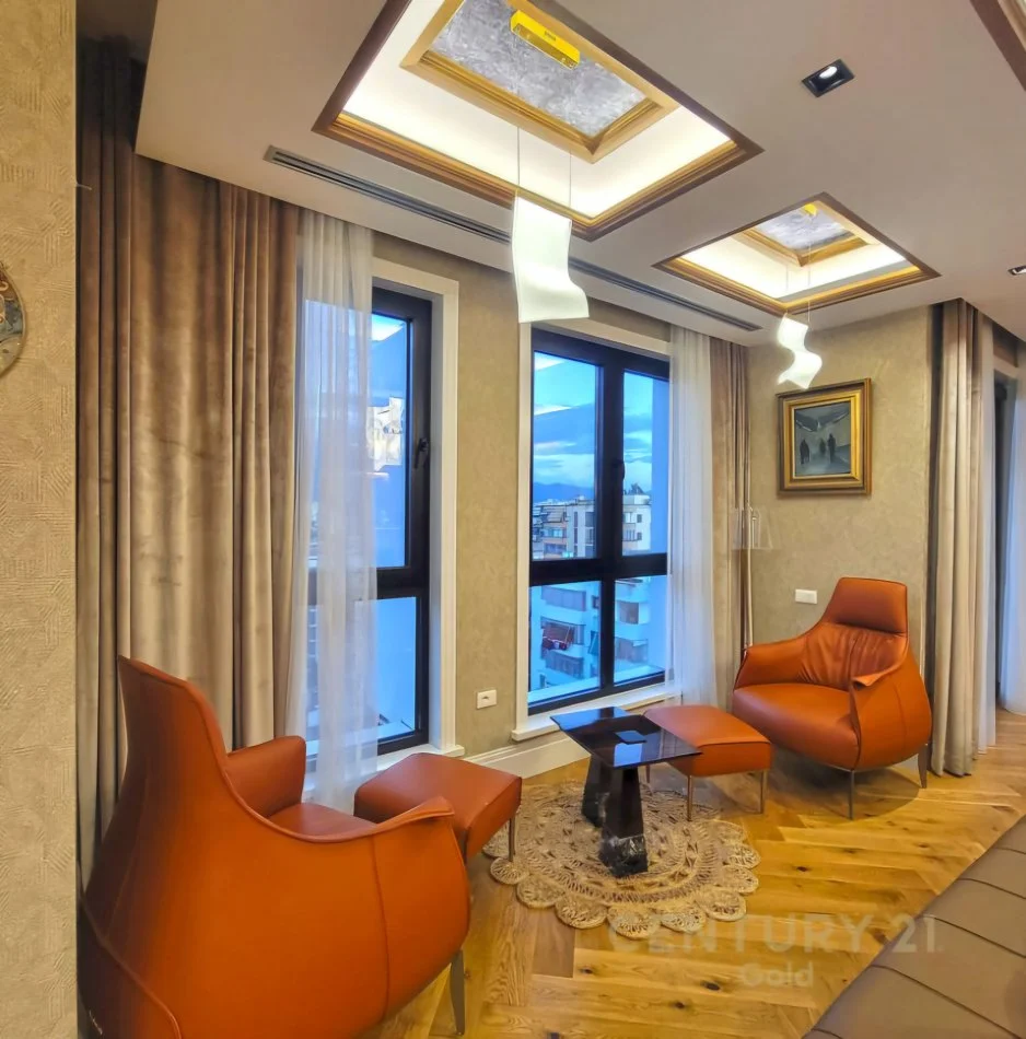 Tirane, shitet apartament+verande | Penthouse 5+1+Aneks Kati 10, 435 m² 1.605.000 € (Rruga e Kavajës)